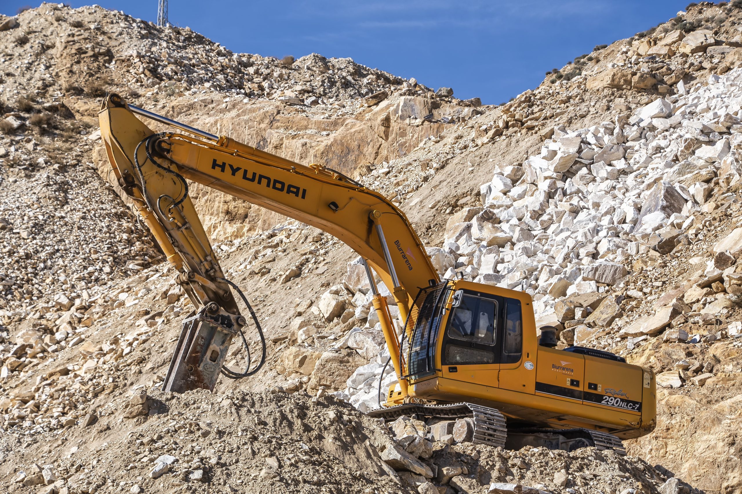 Jusoor Earth Mover 3